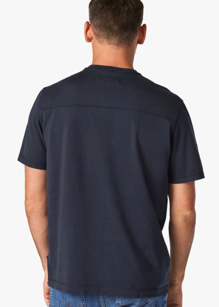 34 Heritage - Deconstructed V-Neck T-Shirt - Tops