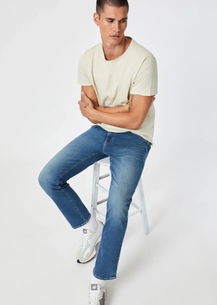 Mavi Marcus Jeans Uomo, Taglio Classico, Denim Di Qualità, Comfort E Stile Per Ogni Giorno