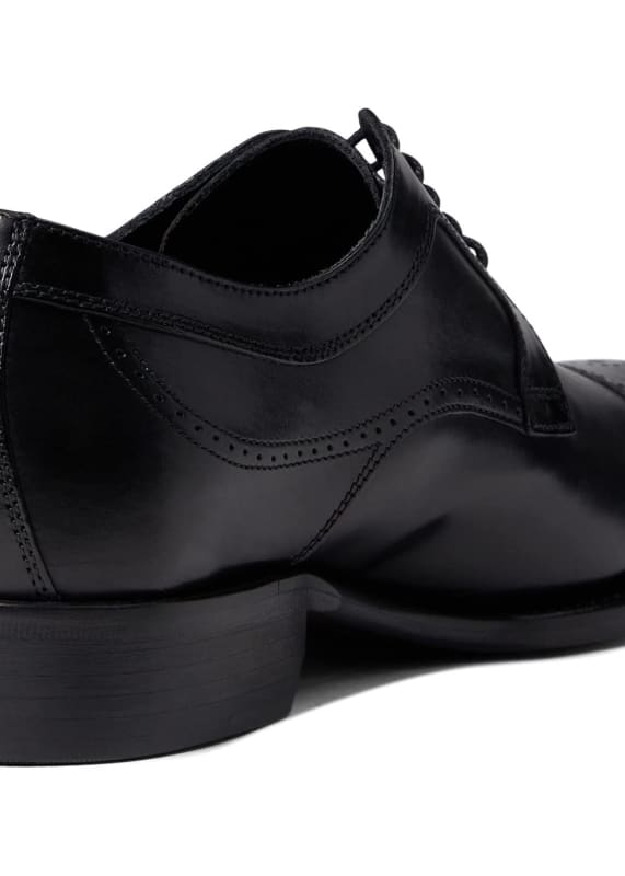 Johnston & Murphy - Ellsworth Cap Toe in Black Shoes