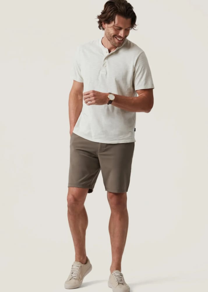34 Heritage- Arizona Shorts in Taupe Commuter Luxe