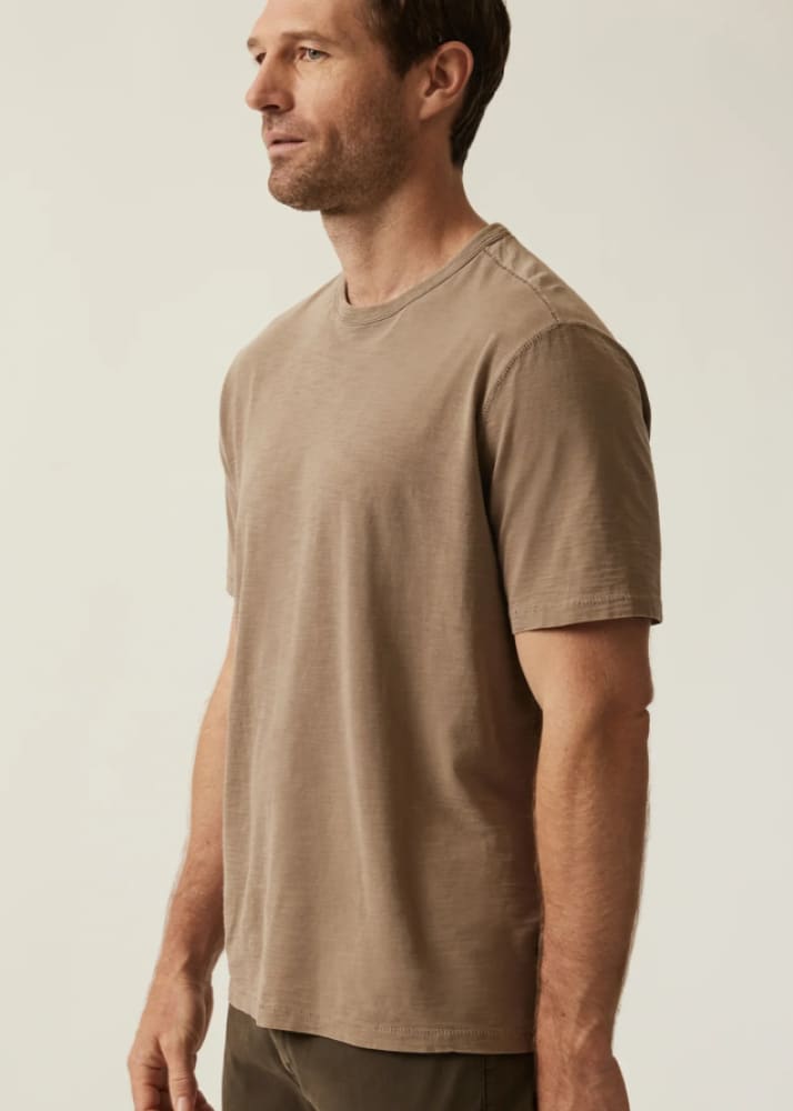 34 Heritage Slub Crew Neck T Shirt in Shitake Tees & Tanks