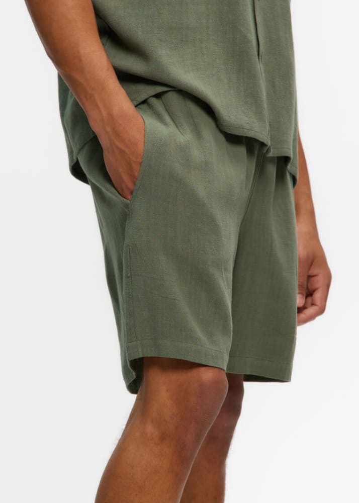 Kuwalla - Linen Shorts in Olive