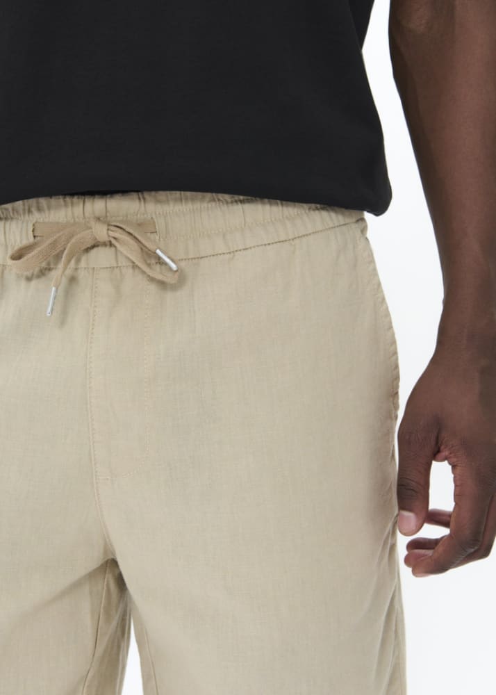 Matinique- Barton Drawstring Short in Plaza Taupe - Shorts