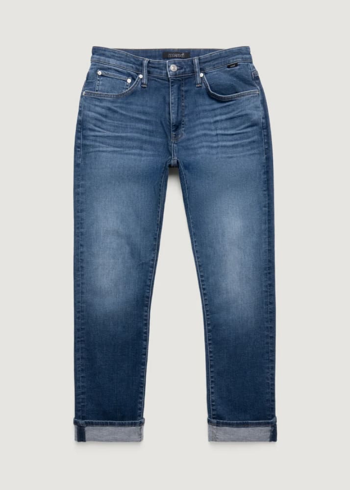 Mavi - Marcus Slim Straight Jeans in Mid Brushed Classic