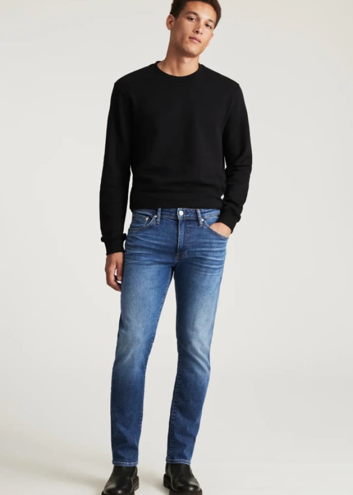Mavi - Marcus Slim Straight Jeans in Mid Brushed Classic