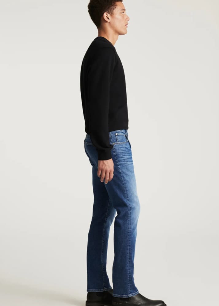 Mavi - Marcus Slim Straight Jeans in Mid Brushed Classic