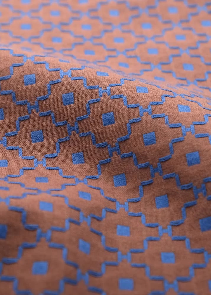 Outclass- Geometric Jacquard Easy Shirt - Button Shirting