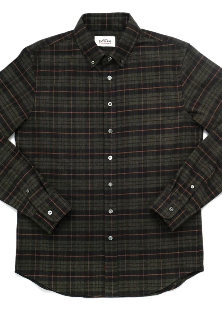 Outclass- Plaid Flannel Classic Shirt in Hunter Green