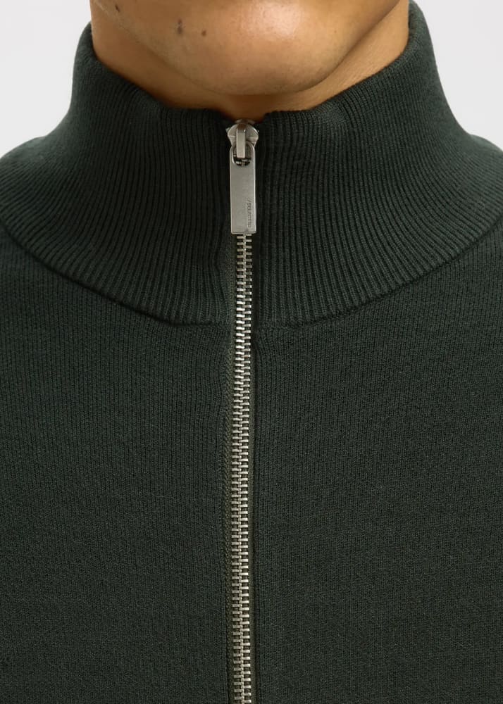 SELECTED- Teller Relaxed Zip Cardigan in Deep Forest