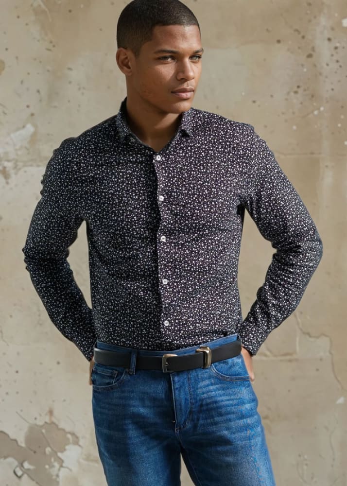 Stone Rose - Nova Meadow Ditsy Shirt in Dark Navy - Button